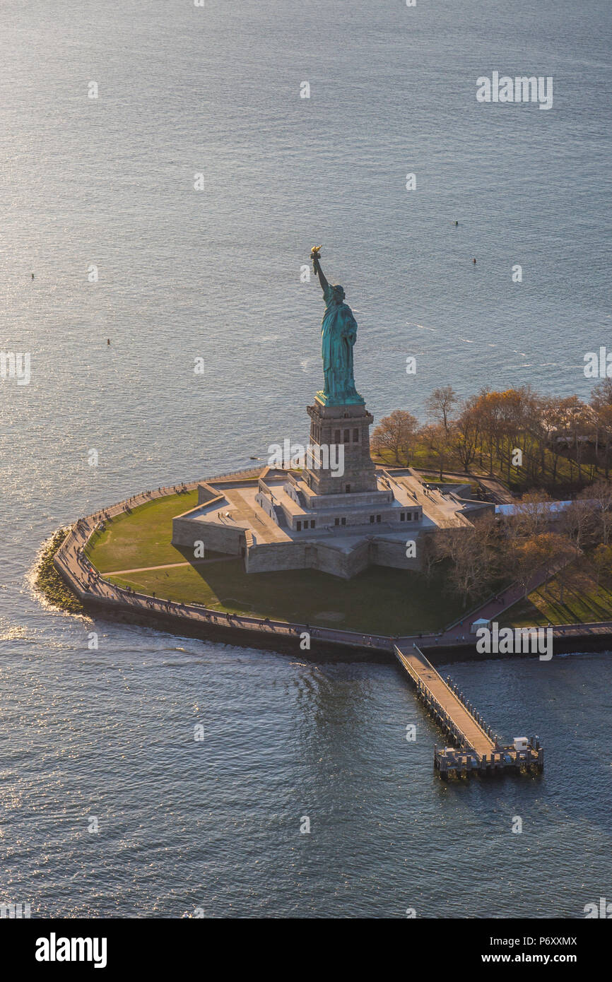 Aerial view over the Statue of Liberty, Manhattan, New York City, USA
