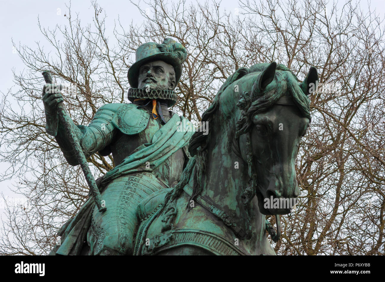 Equestrian statue of William of Orange. The Hague, Netherlands Stock Photo Alamy