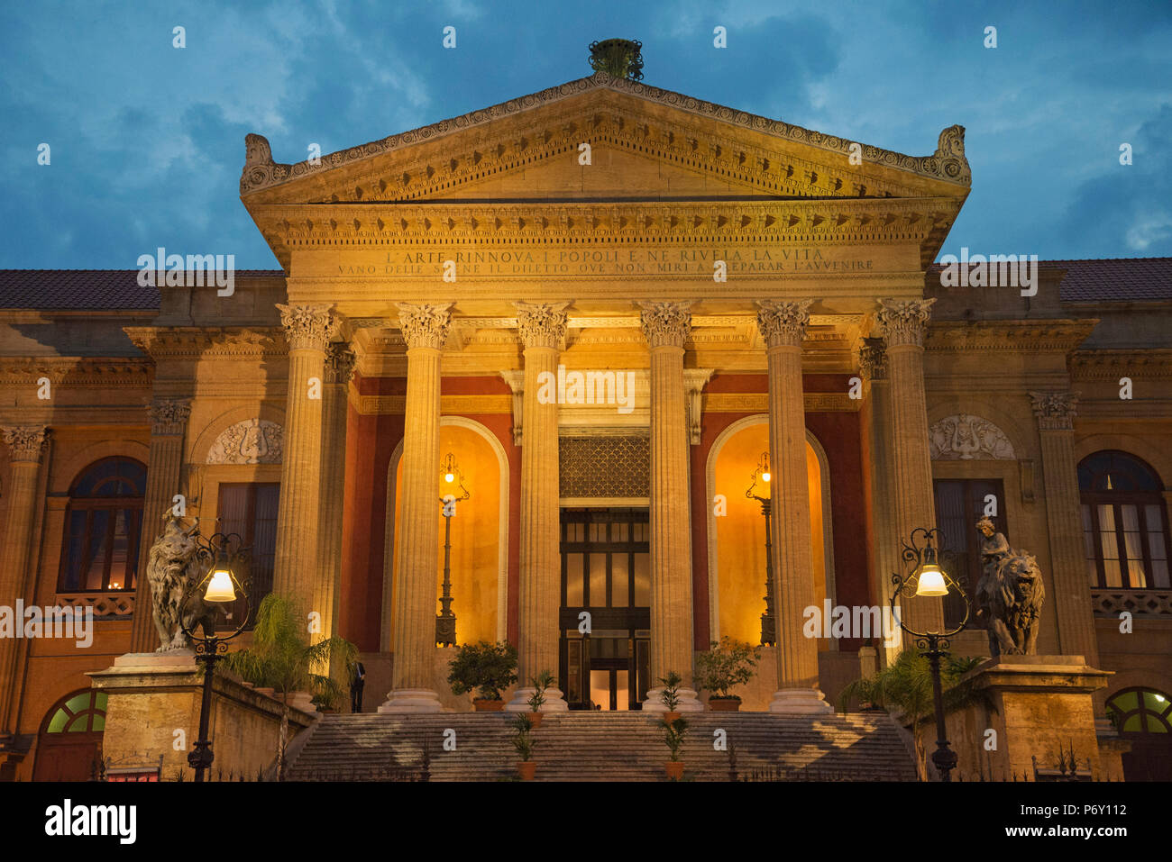 Teatro Massimo, Palermo, Sicily, Italy, Europe Stock Photo