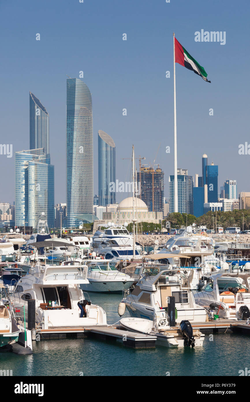 UAE, Abu Dhabi, city skyline along the Corniche Stock Photo