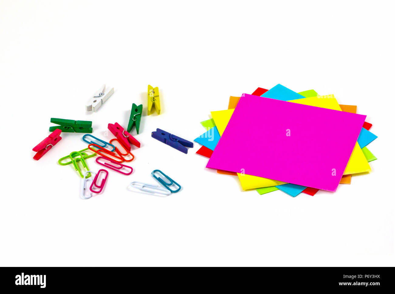 Post it paper note / collection of colorful post it paper note on white