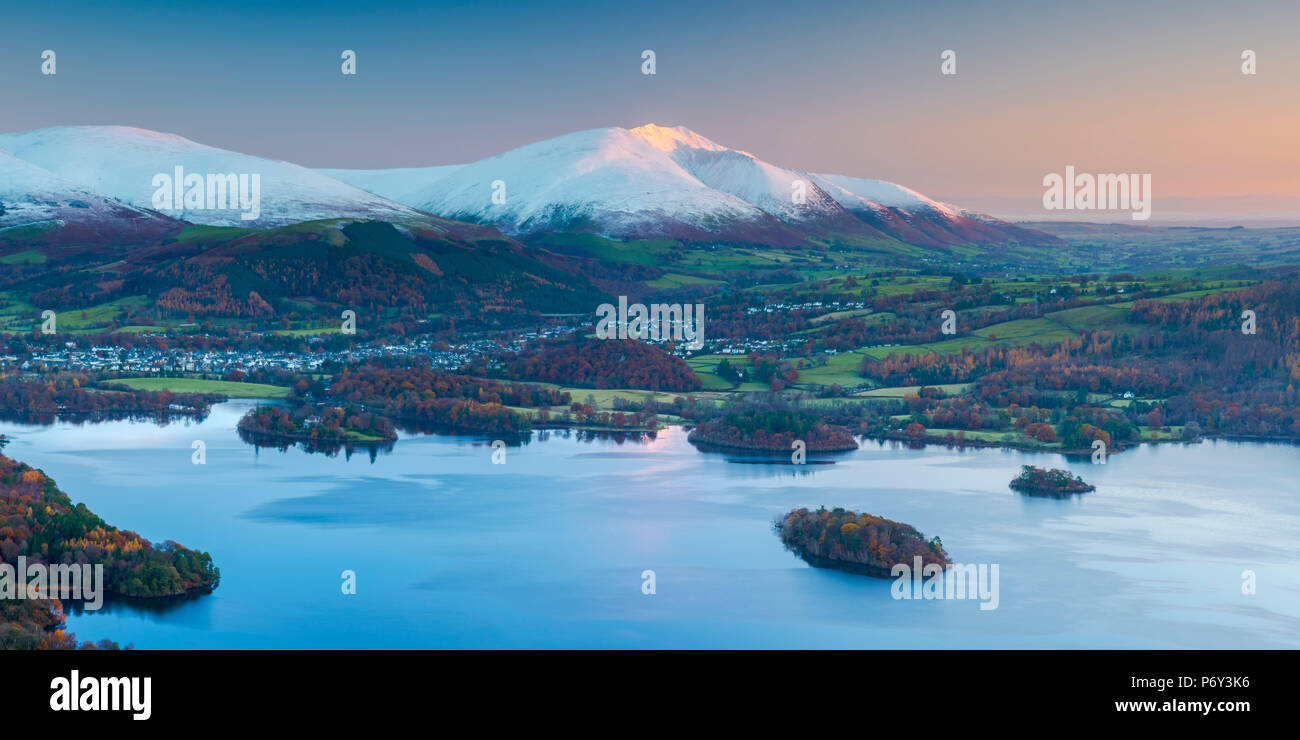 UK, England, Cumbria, Lake District, Derwentwater, Skiddaw and Blencathra mountains above Keswick, from Cat Bells Stock Photo
