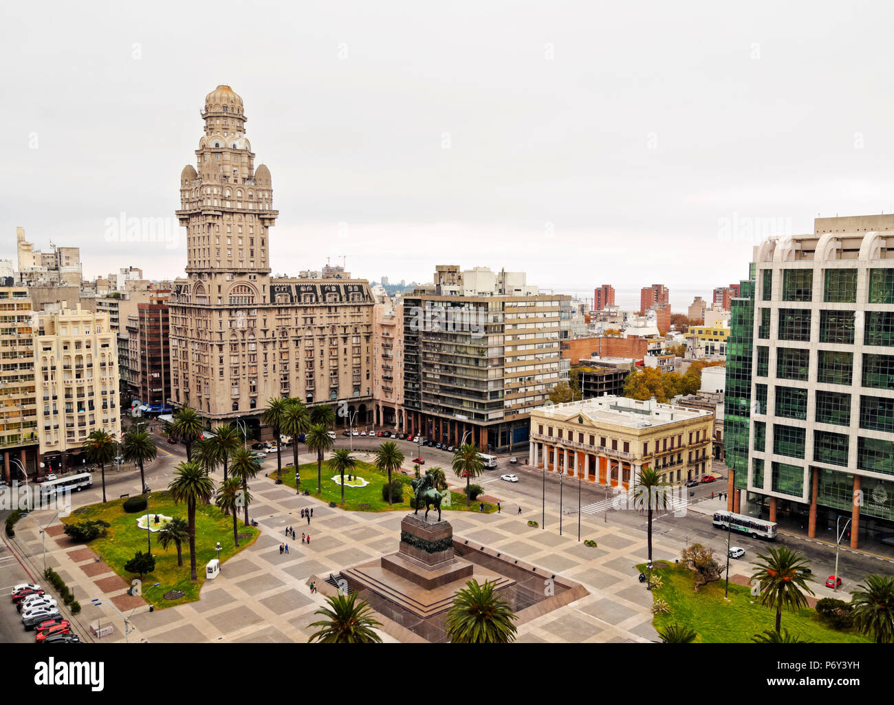 Uruguay, Montevideo, Elevated view of the Independence Square. Stock Photo