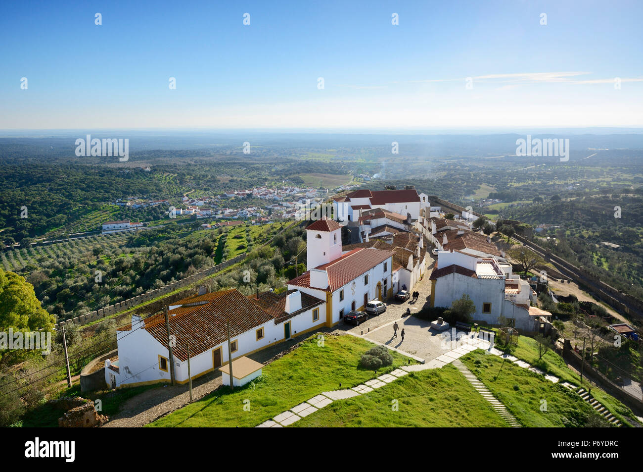 The medieval walled village of Evoramonte. Alentejo, Portugal Stock Photo