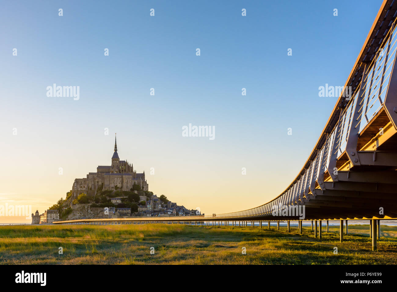 Dietmar Feichtinger's bridge to Mont Saint-Michel opens to pedestrians