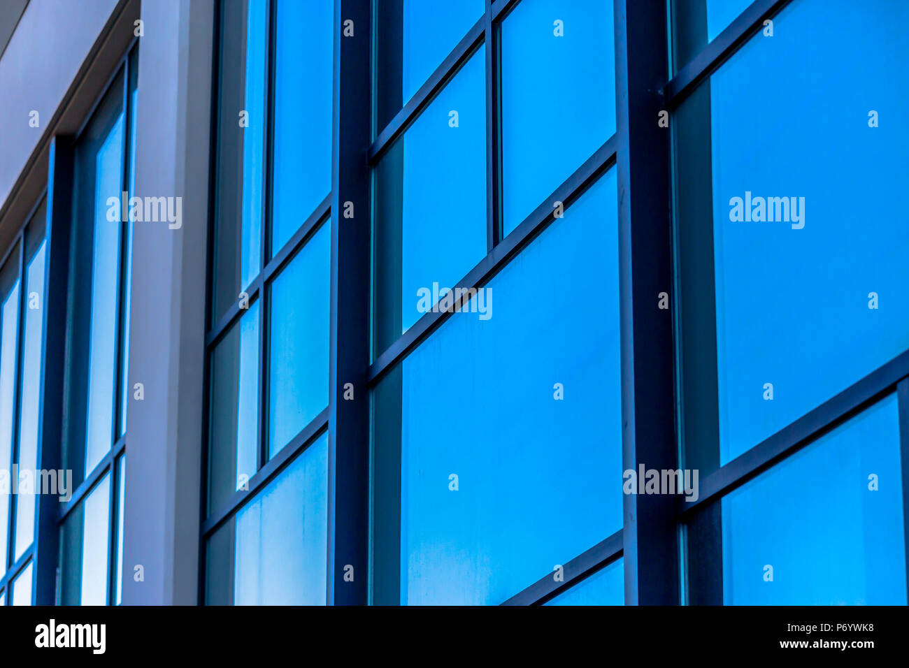 Glass window panes on modern office building Stock Photo Alamy