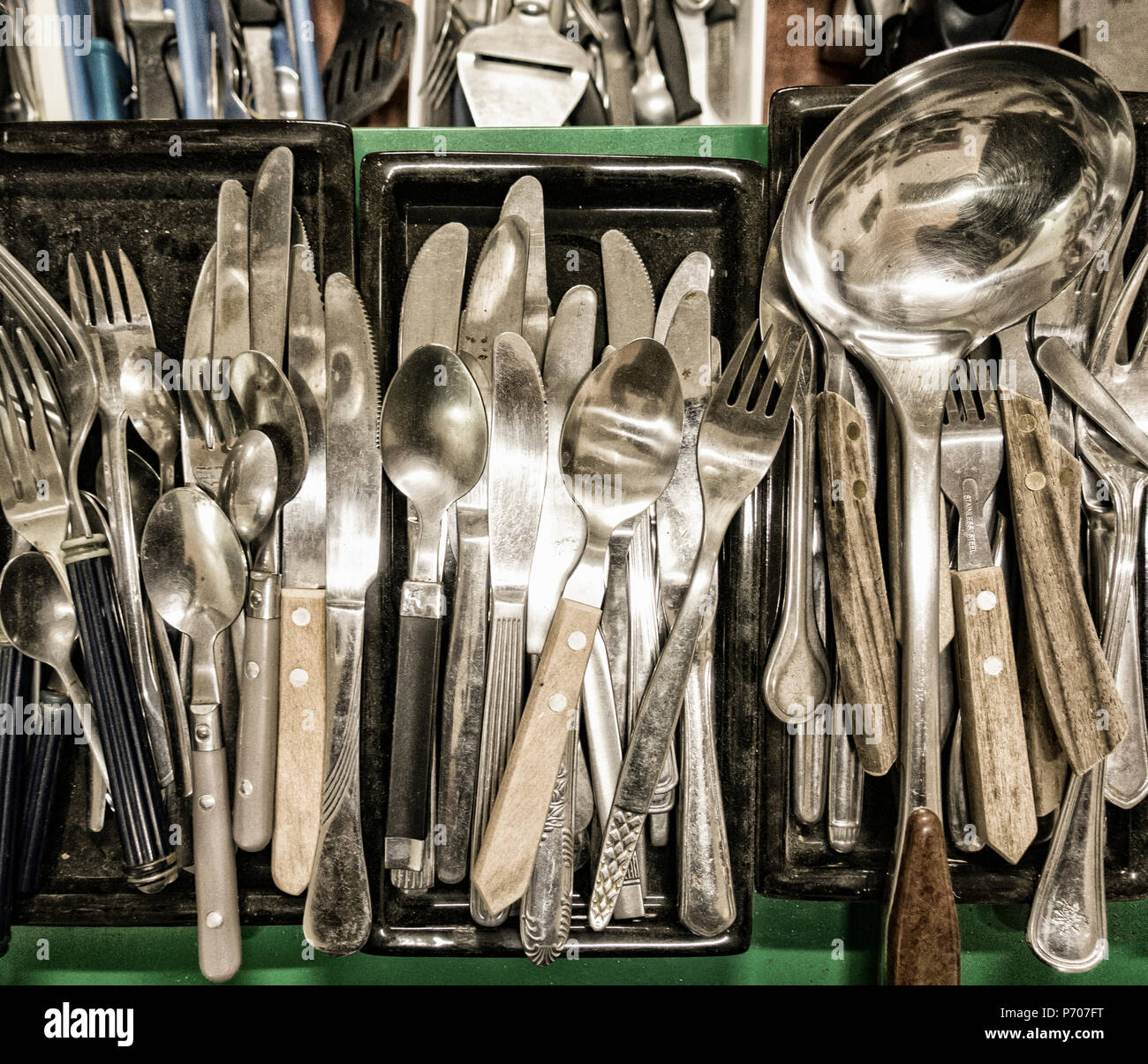 Utensils shop hi-res stock photography and images - Alamy