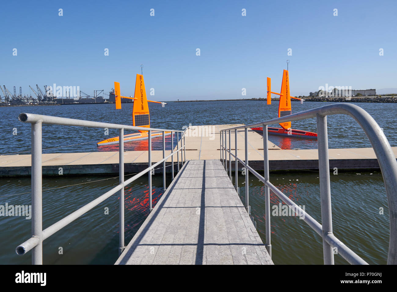 Solar powered vessel hires stock photography and images Alamy