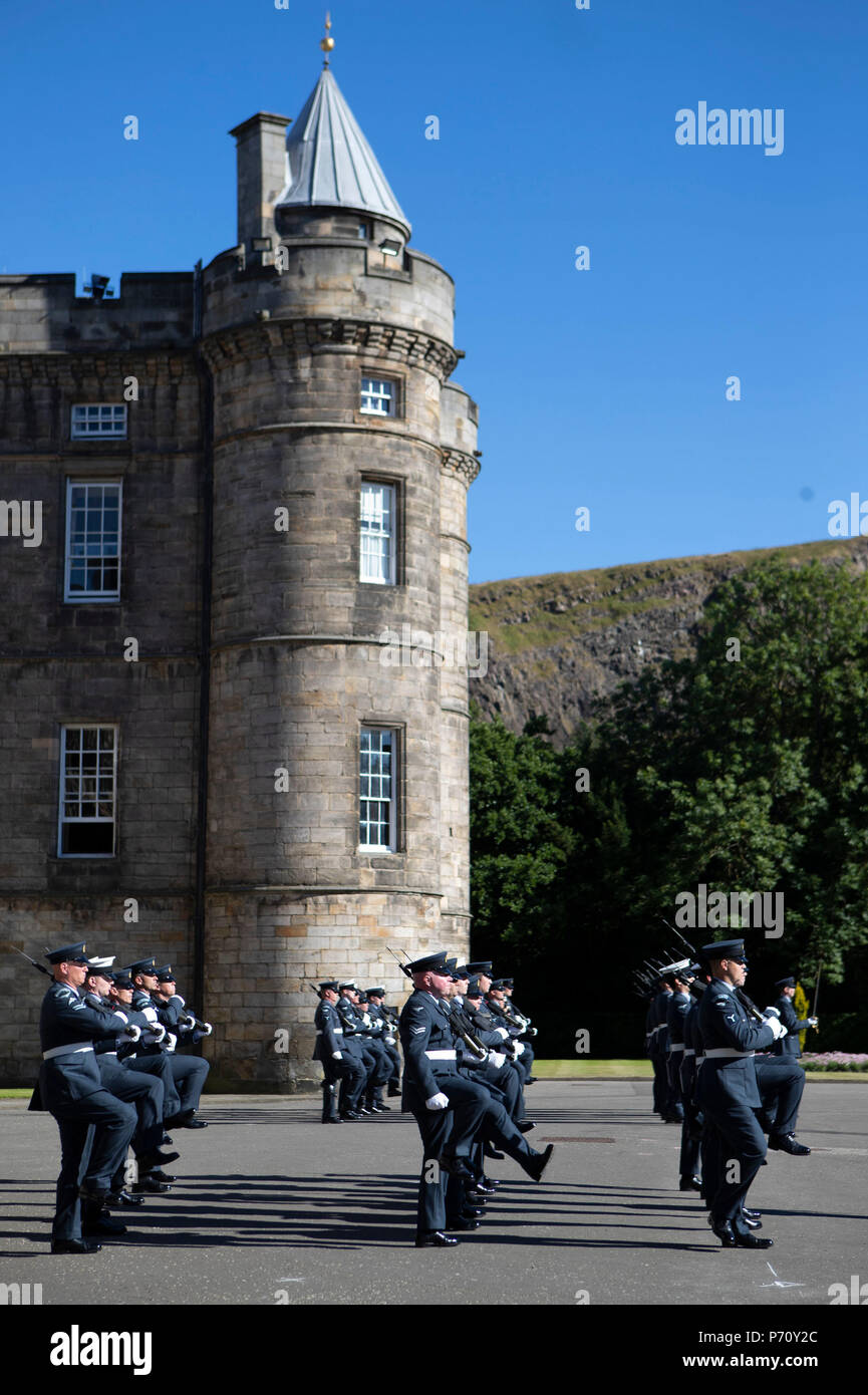 Members of 603 (City of Edinburgh) Squadron, Royal Auxiliary Air Force, who have been honoured with the Freedom of The City of Edinburgh, at the Palace of Holyroodhouse in Edinburgh. Stock Photo