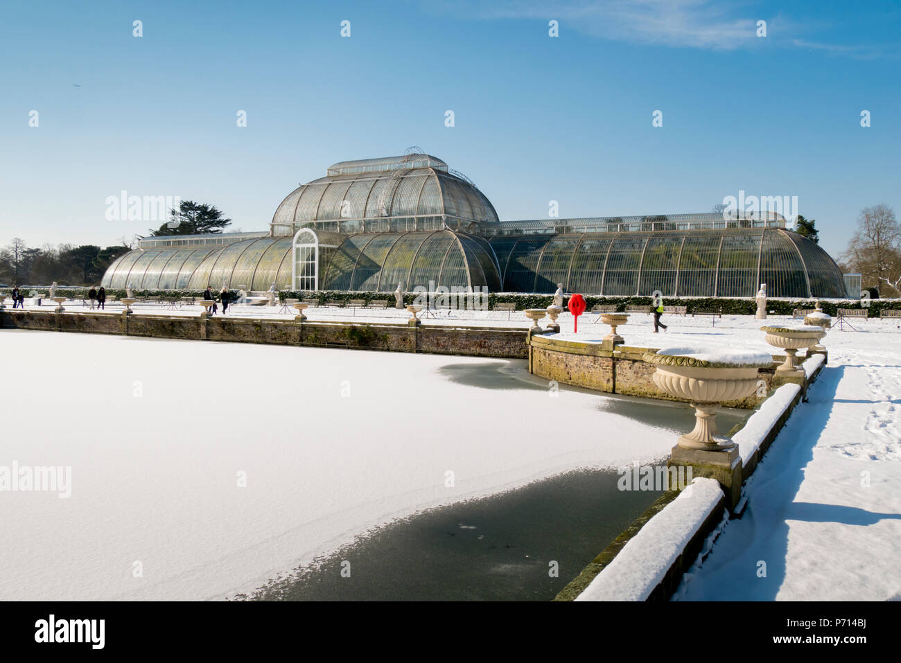 London Snow Kew Gardens Winter Hi res Stock Photography And Images Alamy london-snow-kew-gardens-winter-hi-res-stock-photography-and-images-alamy