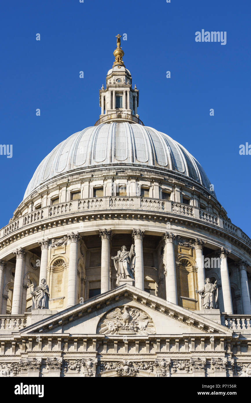 The dome of St. Paul's Cathedral, London, England, United Kingdom, Europe Stock Photo