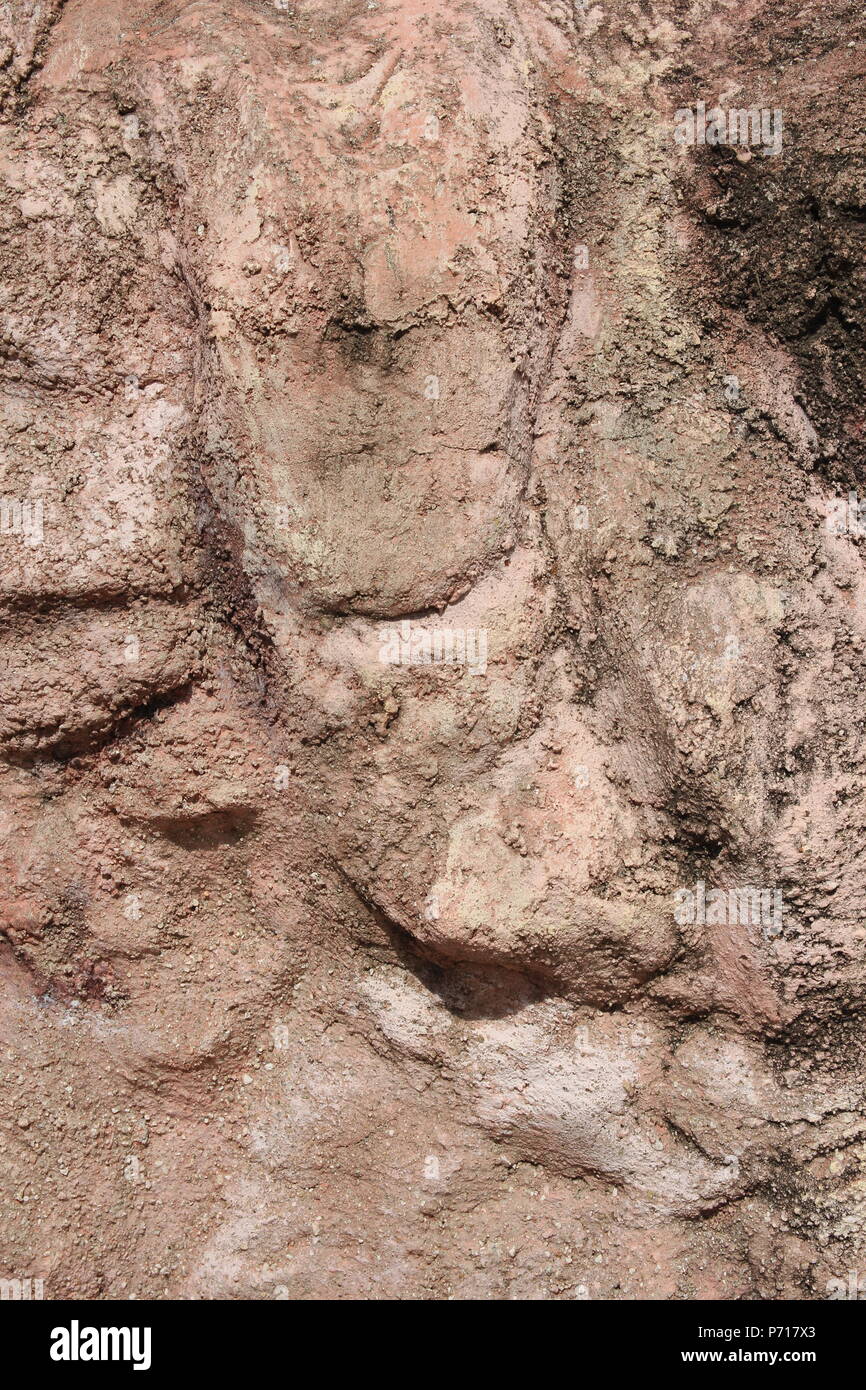 The texture of the masonry walls of light-colored stone Stock Photo