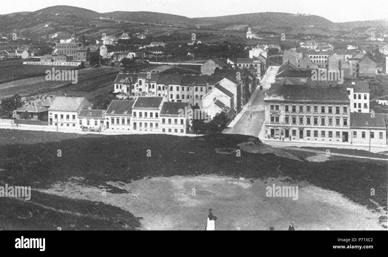 Krim, Krottenbachstraße from Hugo-Wolf-Park 1900. On the left side the Bensdorp factory, in the middle Rodlergasse with Kaasgrabenkirche (de:Unterdöbling) . circa 1900 152 Krim 1900 Stock Photo