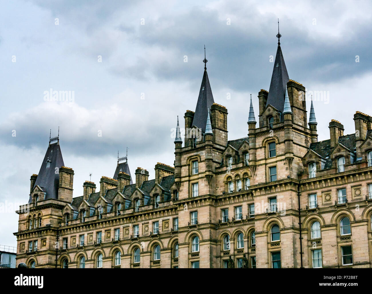 Victorian Gothic style North Western Hotel by Alfred Waterhouse, Liverpool Lime Street, England, UK Stock Photo