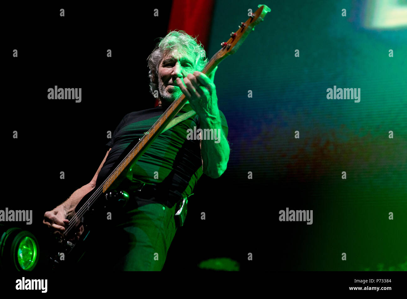 Roger Waters (Pink Floyd) performs live on stage during his Us + Them tour at the Manchester Arena in Manchester, UK, 3rd June 2018. Stock Photo