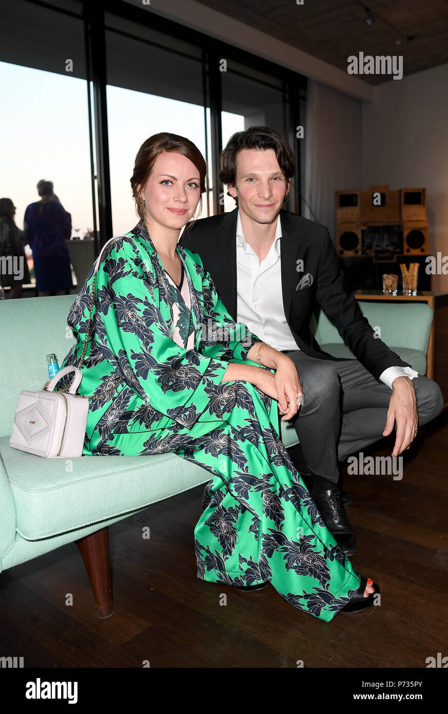Alice Dwyer And Sabin Tambrea High Resolution Stock Photography And Images Alamy