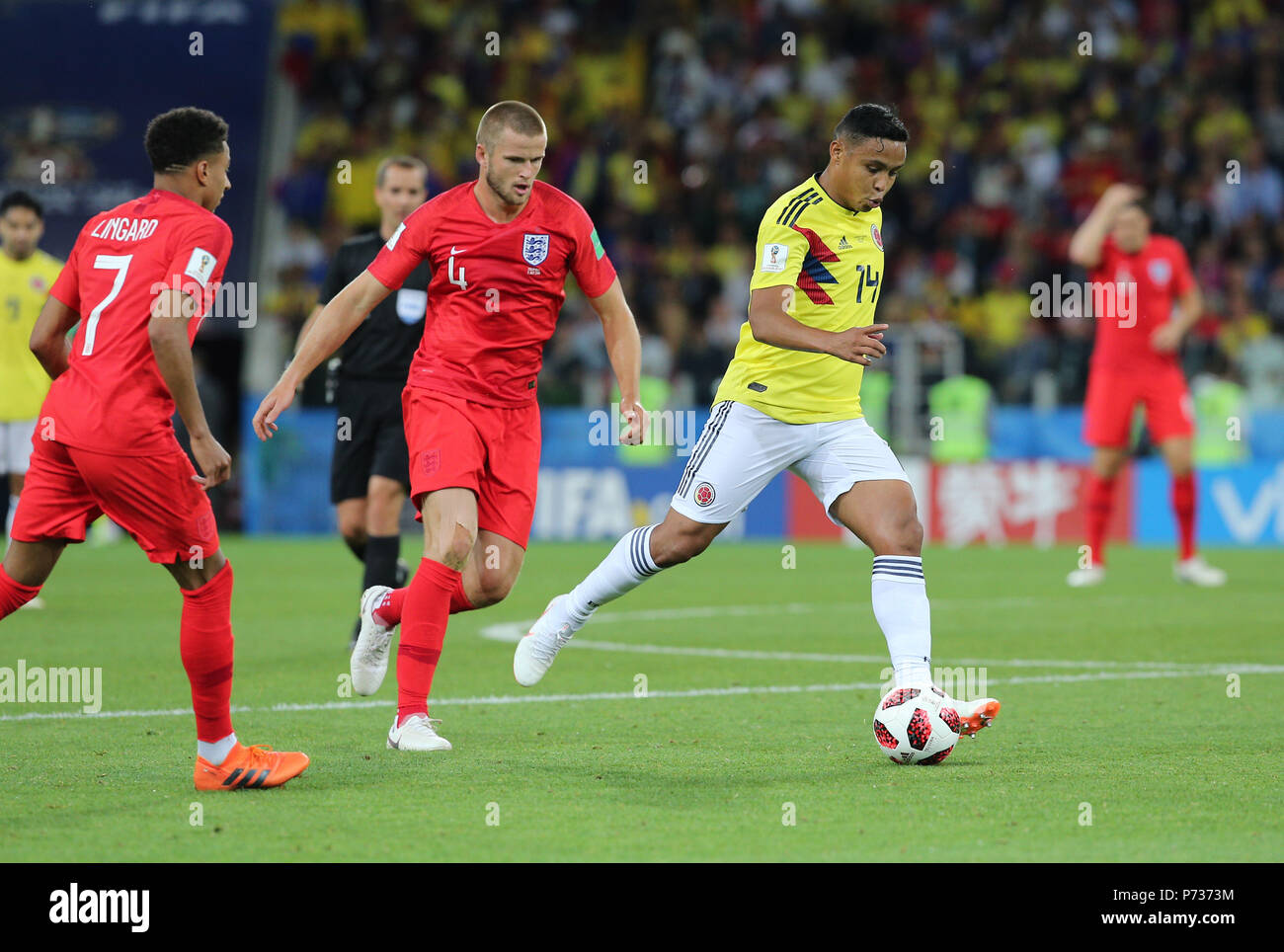 Moscow, Russian. 03rd July, 2018. 03.07.2018. MOSCOW, Russia:DANNY WELBECK, SANTIAGO ARIAS in action during the Round-16 Fifa World Cup Russia 2018 football match between COLOMBIA VS ENGLAND in Spartak Stadium. Credit: Independent Photo Agency/Alamy Live News Stock Photo