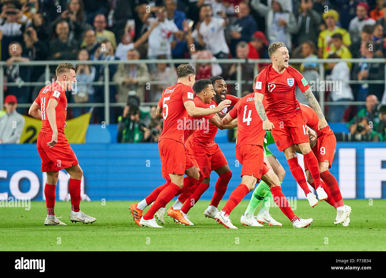 England- Columbia, Soccer, Moscow, July 03, 2018 Eric DIER, England 4 shoot goals the decisive penalty against David OSPINA, Columbia Nr.1 and celebrates with teammates Jesse LINGARD, England 7 Harry KANE, England 9  Marcus RASHFORD, Eng 19 Kieran TRIPPER, England 12 John STONES, England 5 Eric DIER, England 4 Jordan PICKFORD, England 1  ENGLAND - COLUMBIA 1-1, 4-3 after penalty shoot-out FIFA WORLD CUP 2018 RUSSIA, Season 2018/2019,  July 03, 2018 S p a r t a k Stadium in Moscow, Russia. © Peter Schatz / Alamy Live News Stock Photo