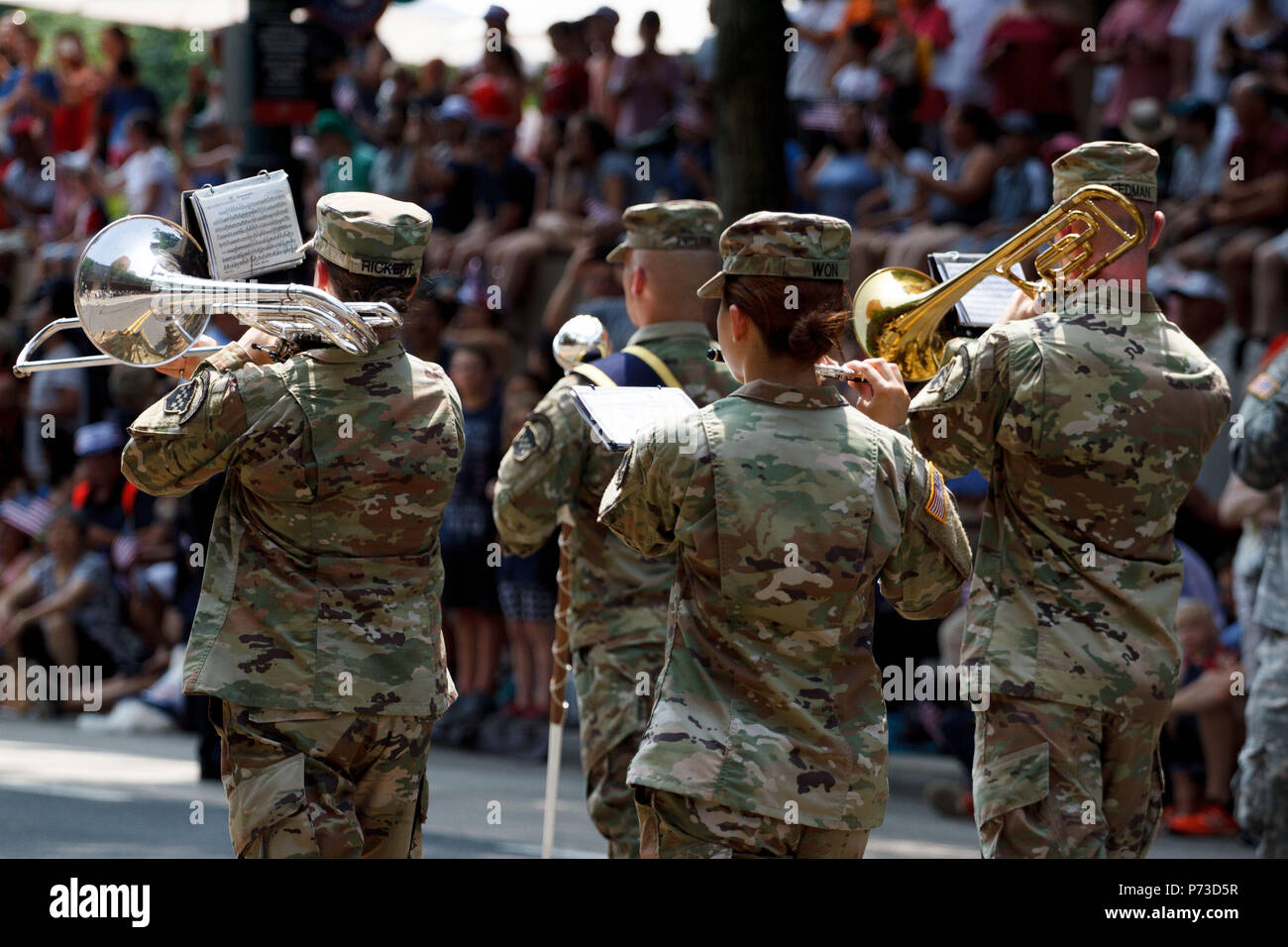 Philadelphia, PA, USA. 4th July, 2018. Members of a military band play in the Independence Day Parade through the city's historic district. Credit: Michael Candelori/ZUMA Wire/Alamy Live News Stock Photo