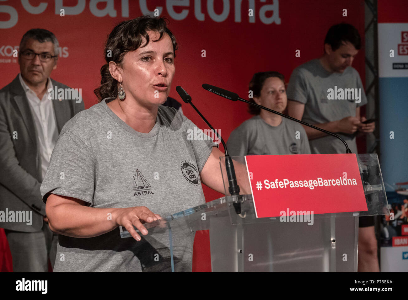 Barcelona, Catalonia, Spain. 4th July, 2018. Ana Miranda (BNG) is seen during the press conference. Following the arrival in Barcelona of the rescue vessel Open Arms, 'scar Camps, leader of ProActiva Open Arms accompanied by the Mayor of Barcelona, Ada Colau and several MEPs, attended the press in a press conference. Credit: Paco Freire/SOPA Images/ZUMA Wire/Alamy Live News Stock Photo