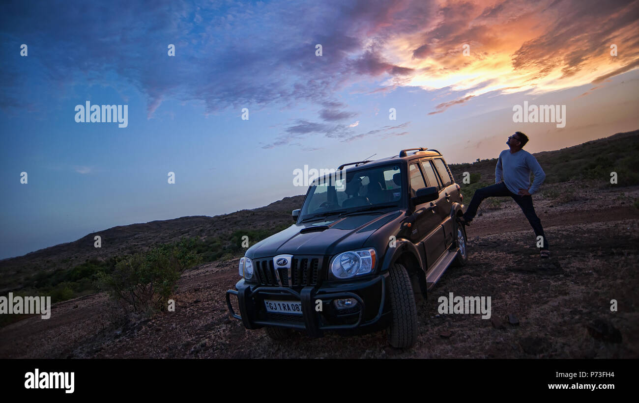 Scorpio Car Stock Photos Scorpio Car Stock Images Alamy