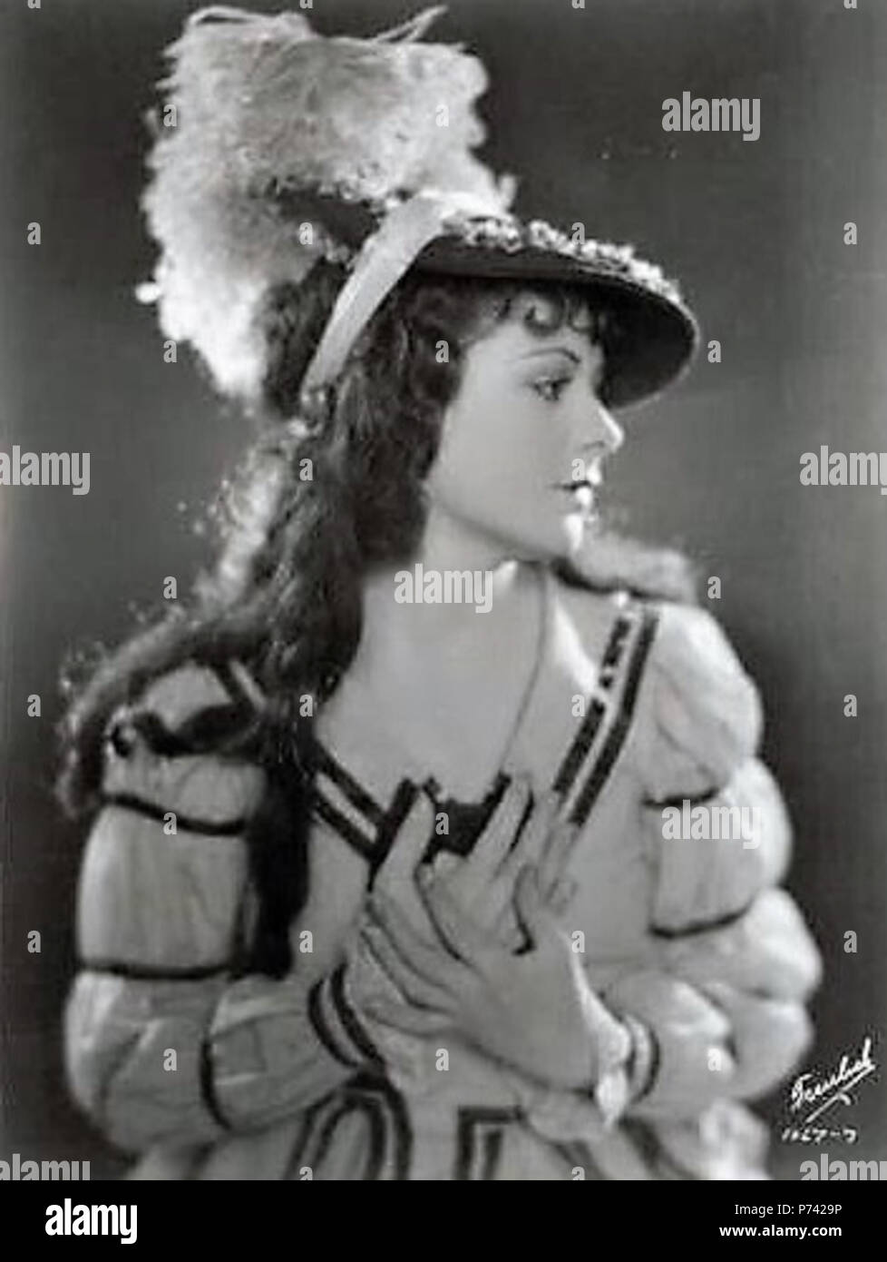 Louise Lorraine Louise Lorraine new images Louise Lorraine Louise Lorraine new images