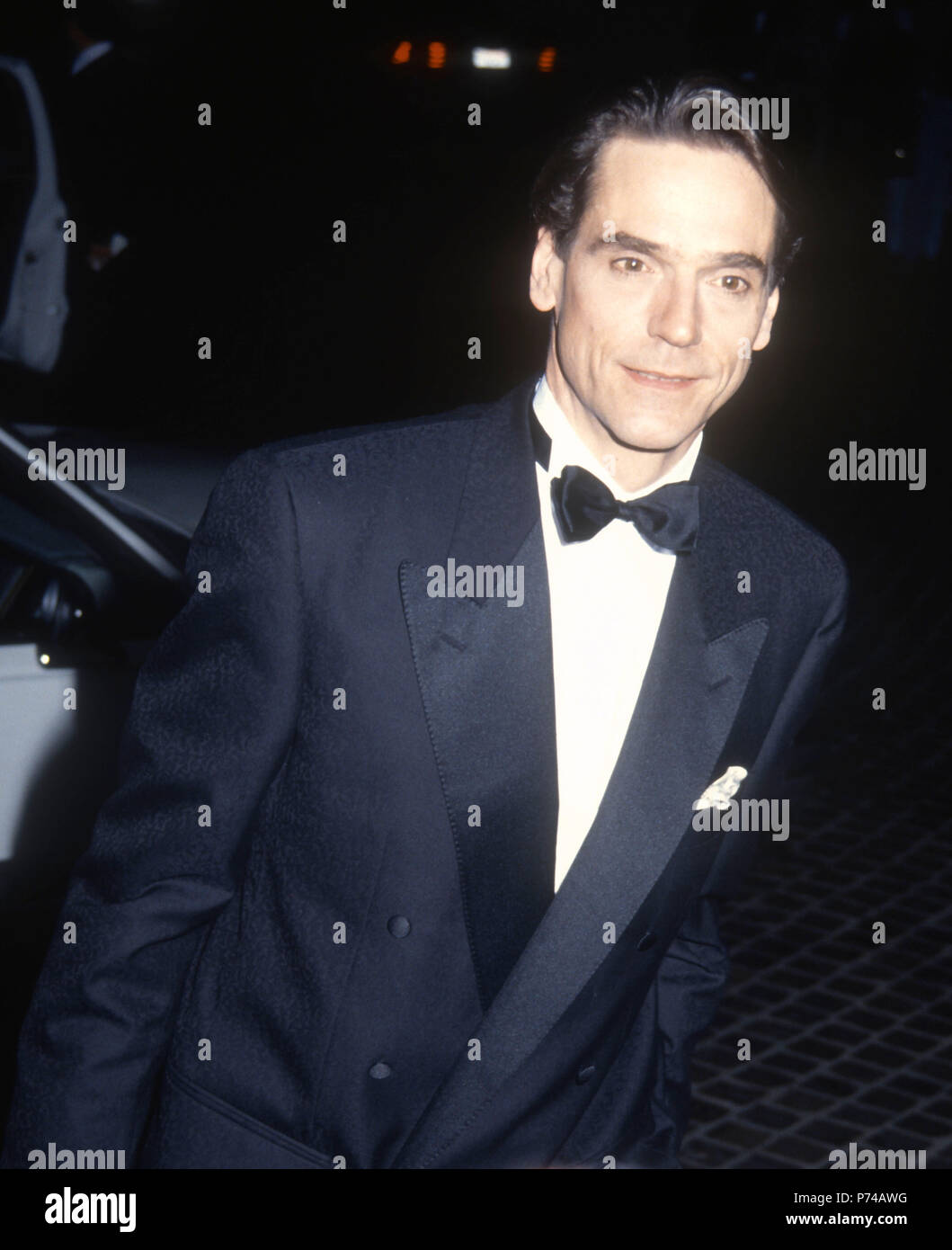 BEVERLY HILLS, CA - JANUARY 18: Actor Jeremy Irons attends the 49th Annual  Golden Globe Awards on January 18, 1992 at the Beverly Hilton Hotel in  Beverly Hills, California. Photo by Barry, image size:1059x1390