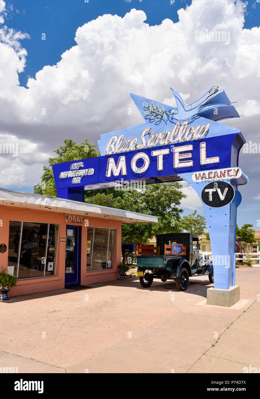 The Blue Swallow Motel exterior in Tucumcari, New Mexico Stock Photo