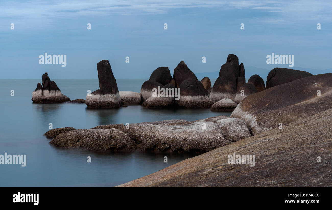 Long exposure sea rocks hi-res stock photography and images - Alamy