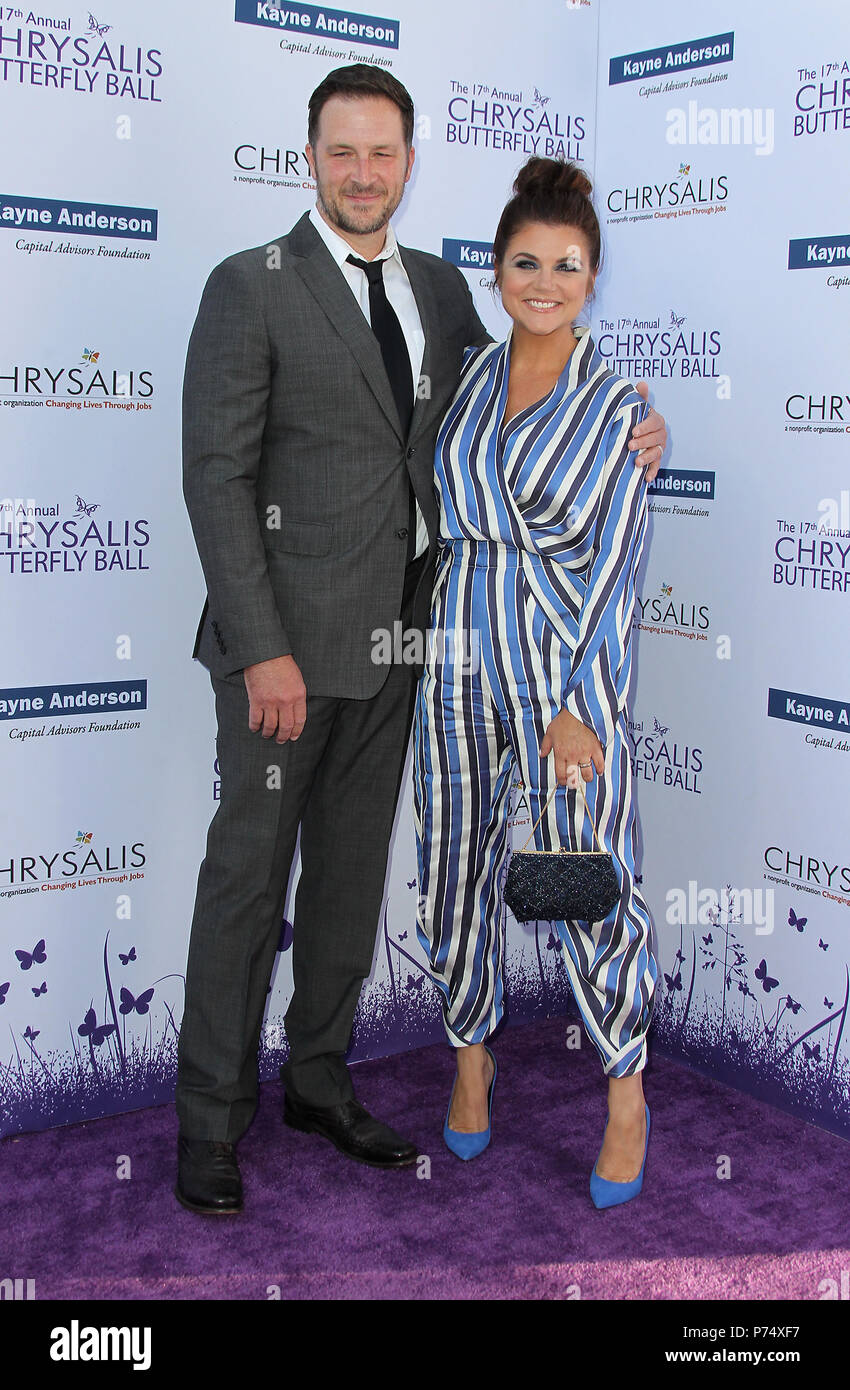 Tiffani thiessen husband brady smith hi-res stock photography and