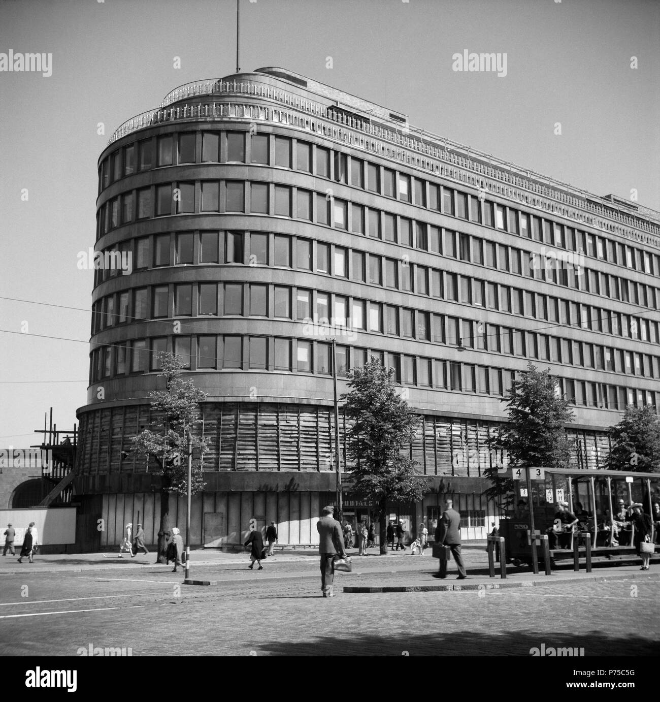 Helsinki, 1947, street view in downtown. At the junction between Mannerheimintie and Postikatu department store Sokos is still under construction. Stock Photo