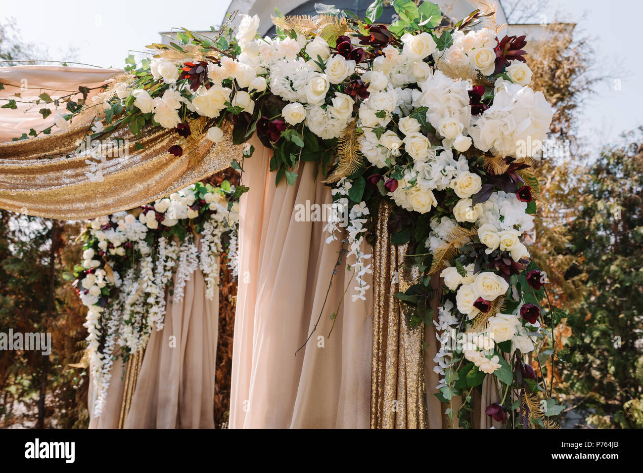 Magnificent Wedding Arch For A Wedding Ceremony The Square Arch