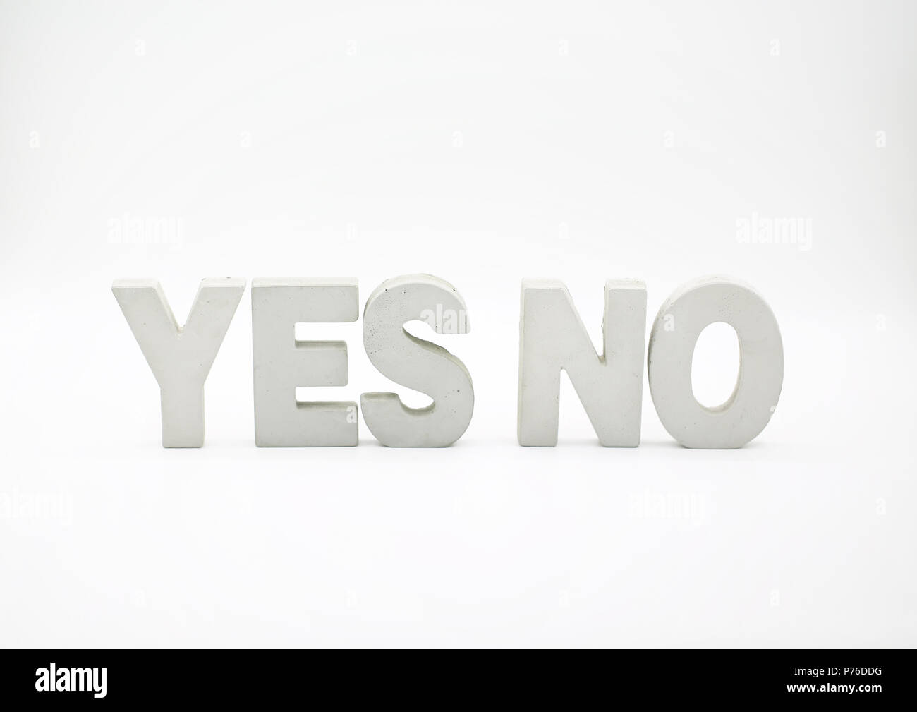 yes or no word block Stock Photo