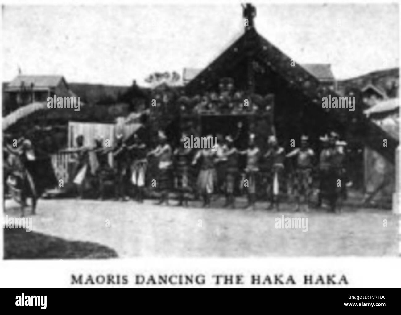 2 Maoris Dancing The Haka Haka Stock Photo Alamy