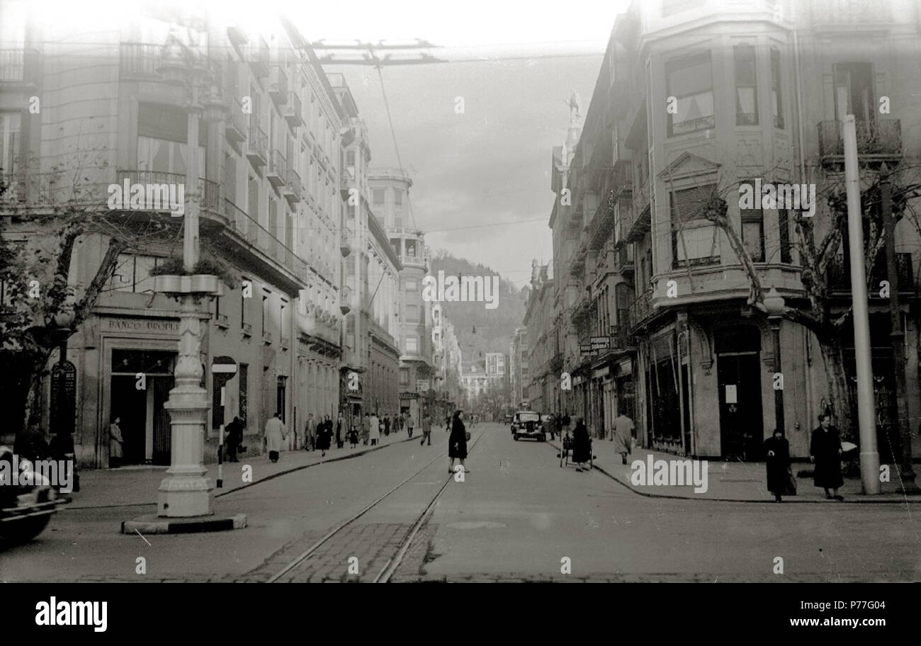 Español: Título original: Vista de la calle Garibai (1/1) Localización: San Sebastián (Guipúzcoa)  . N/A 62 Vista de la calle Garibai (1 de 1) - Fondo Car-Kutxa Fototeka Stock Photo