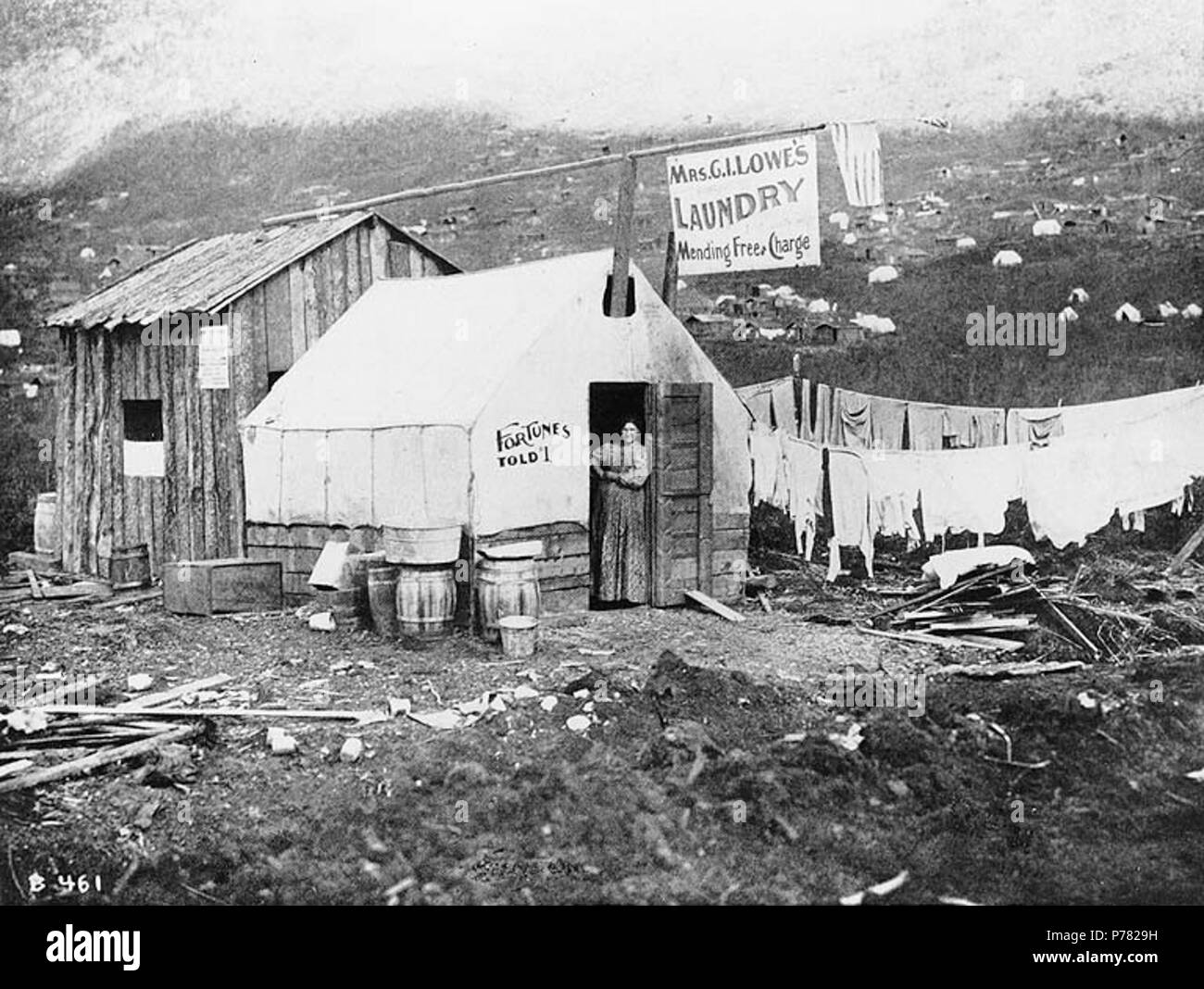 Charge sign Black and White Stock Photos & Images Alamy