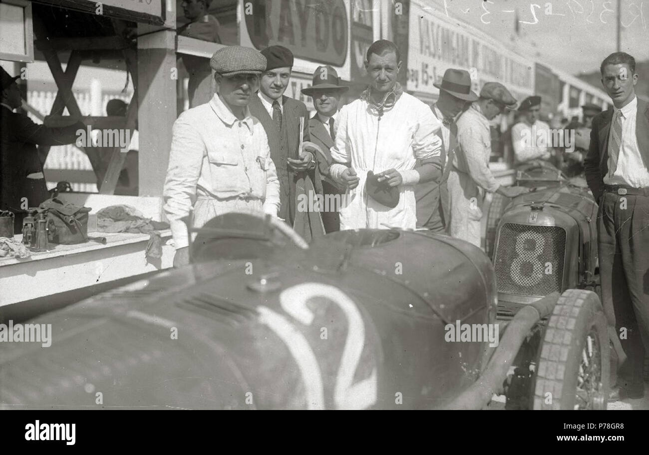 1920s race car driver hi-res stock photography and images - Alamy