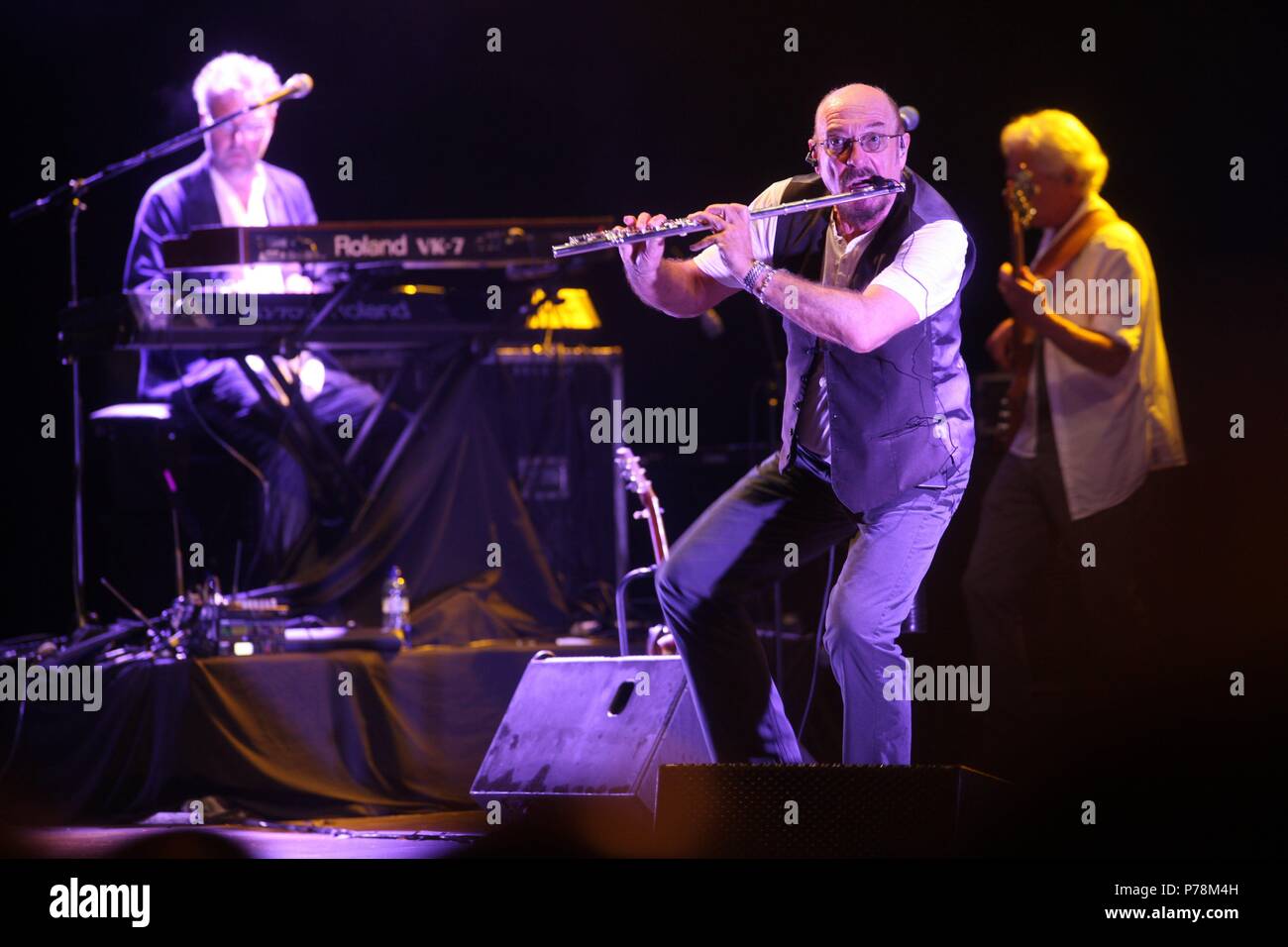 ian anderson, jethro tull, 70s Stock Photo - Alamy