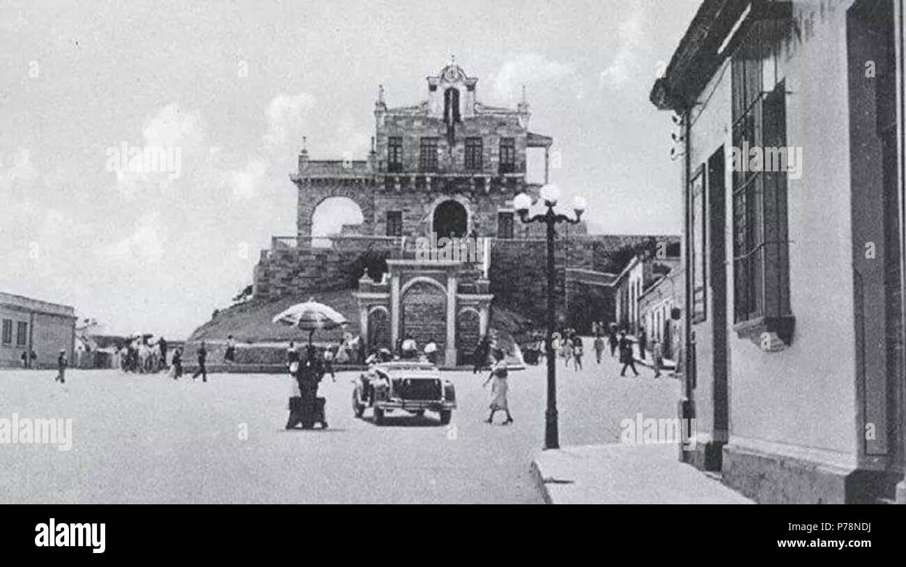 Español: El Calvario ya convertido en el Museo Nacional de Historia. 1940 4 Calvarioguatemala4 Stock Photo