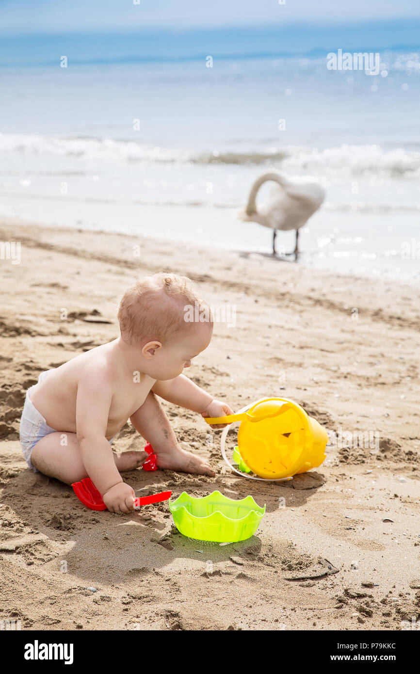 travel beach toys