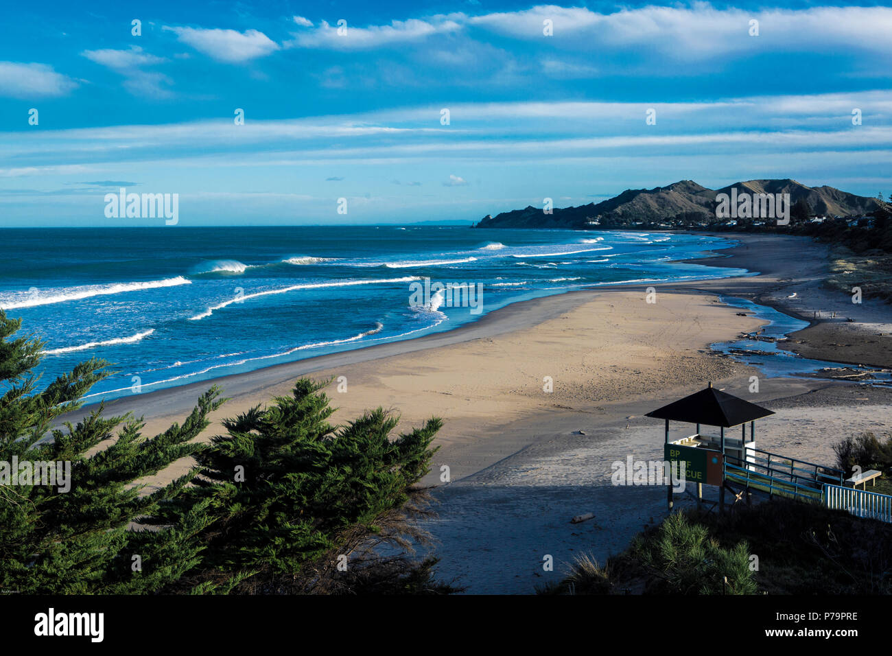 Scenic view of Wainui Beach, Gisborne, New Zealand Stock Photo Alamy