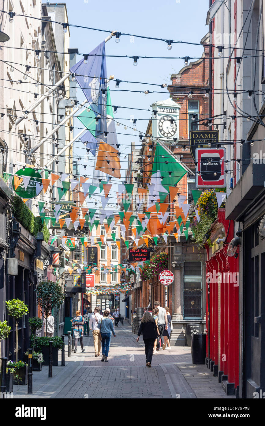 Bars on Dame Court, Temple Bar, Dublin, Leinster Province, Republic of Ireland Stock Photo