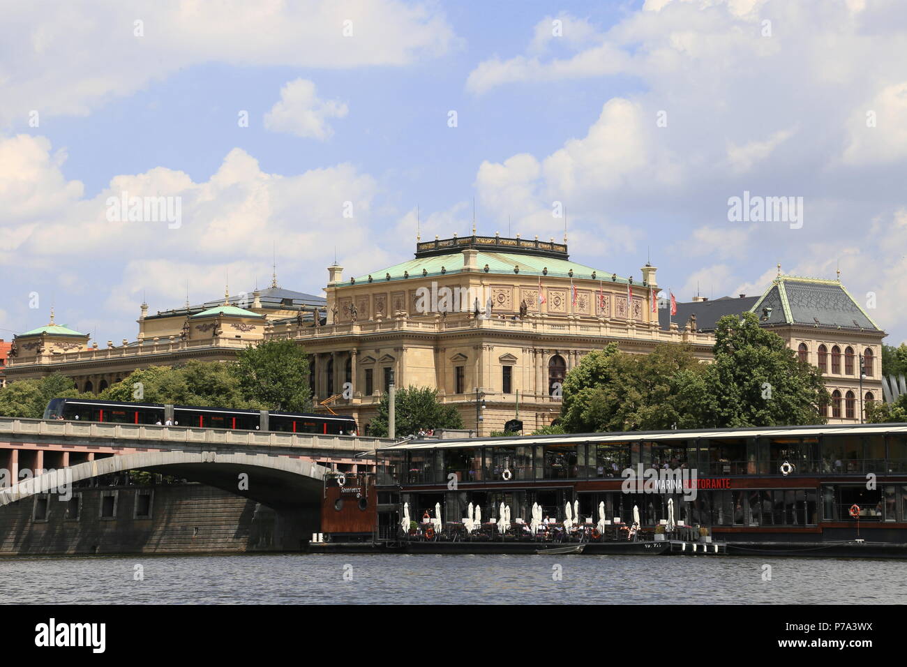 Mánes Bridge, Marina Ristorante and Rudolfinum, Josefov (Jewish Quarter), Prague, Czechia (Czech Republic), Europe Stock Photo