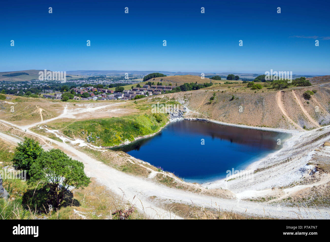 Buxton quarry blue lagoon hires stock photography and images Alamy