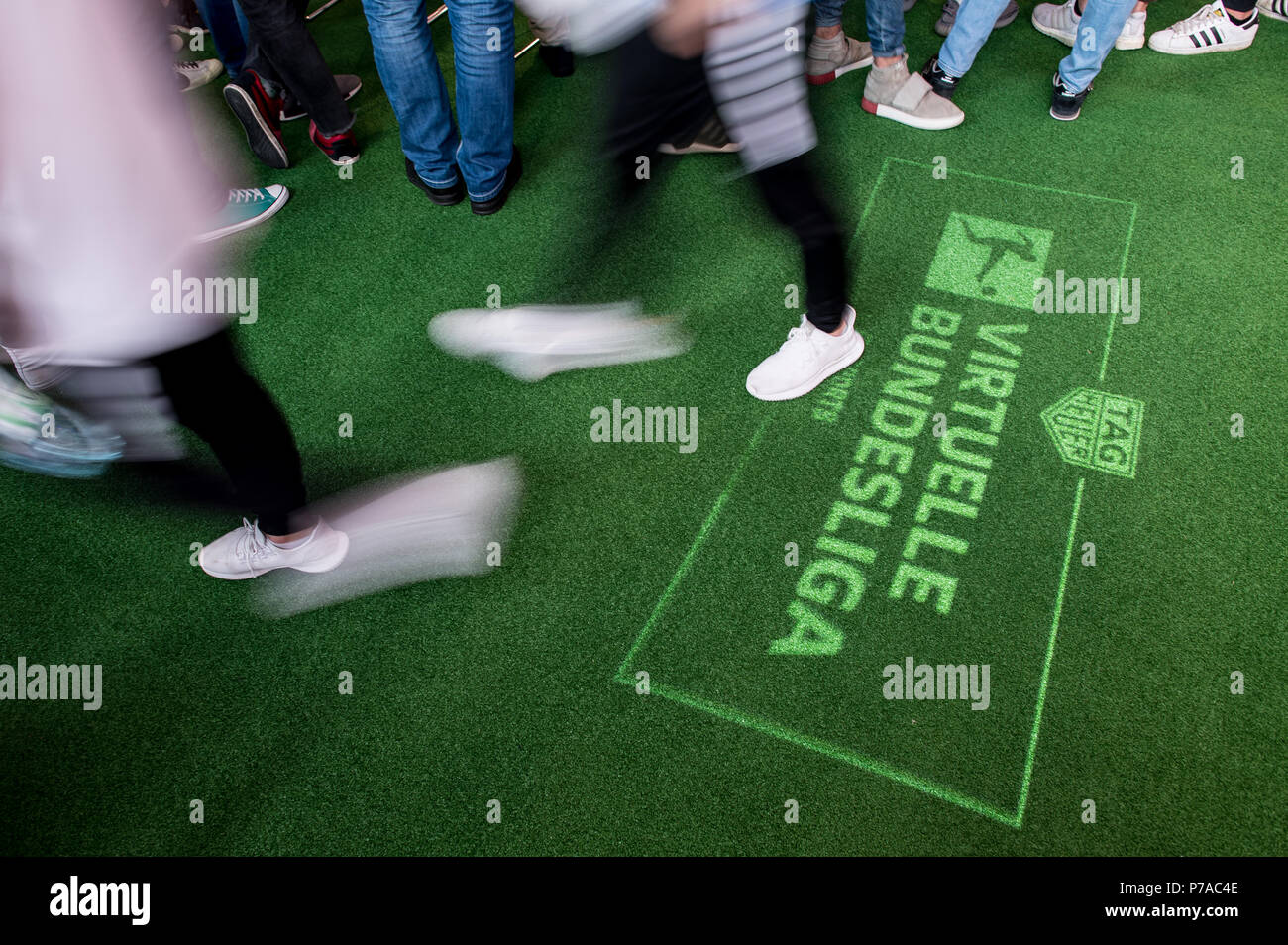 Zocken Stock Photos Zocken Stock Images Page 3 Alamy