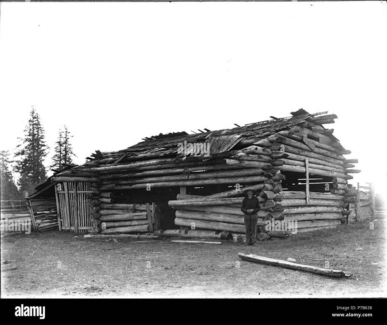 Log Cabin Bar Black And White Stock Photos Images Alamy