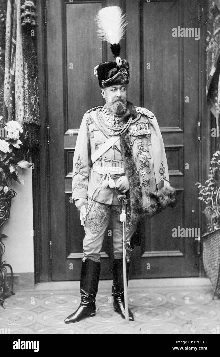 Deutsch: Herzog Alfred von Sachsen-Coburg-Gotha English: Alfred, Duke of Saxe-Coburg and Gotha . 1898 45 Herzog Alfred von Sachsen-Coburg-Gotha 1898 Eduard Uhlenhuth cof-3165a Stock Photo