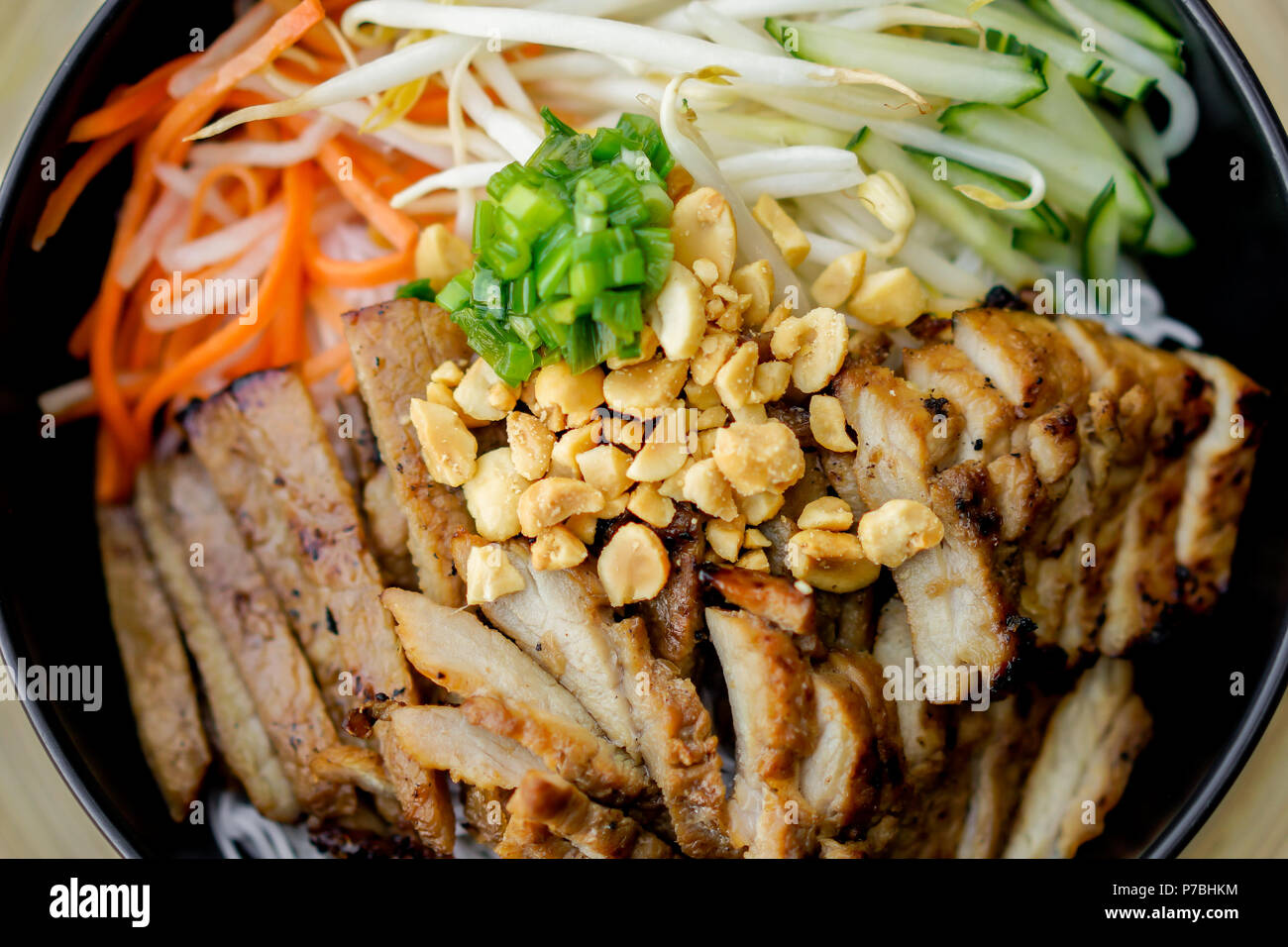 Vietnamese traditional food hi-res stock photography and images - Alamy