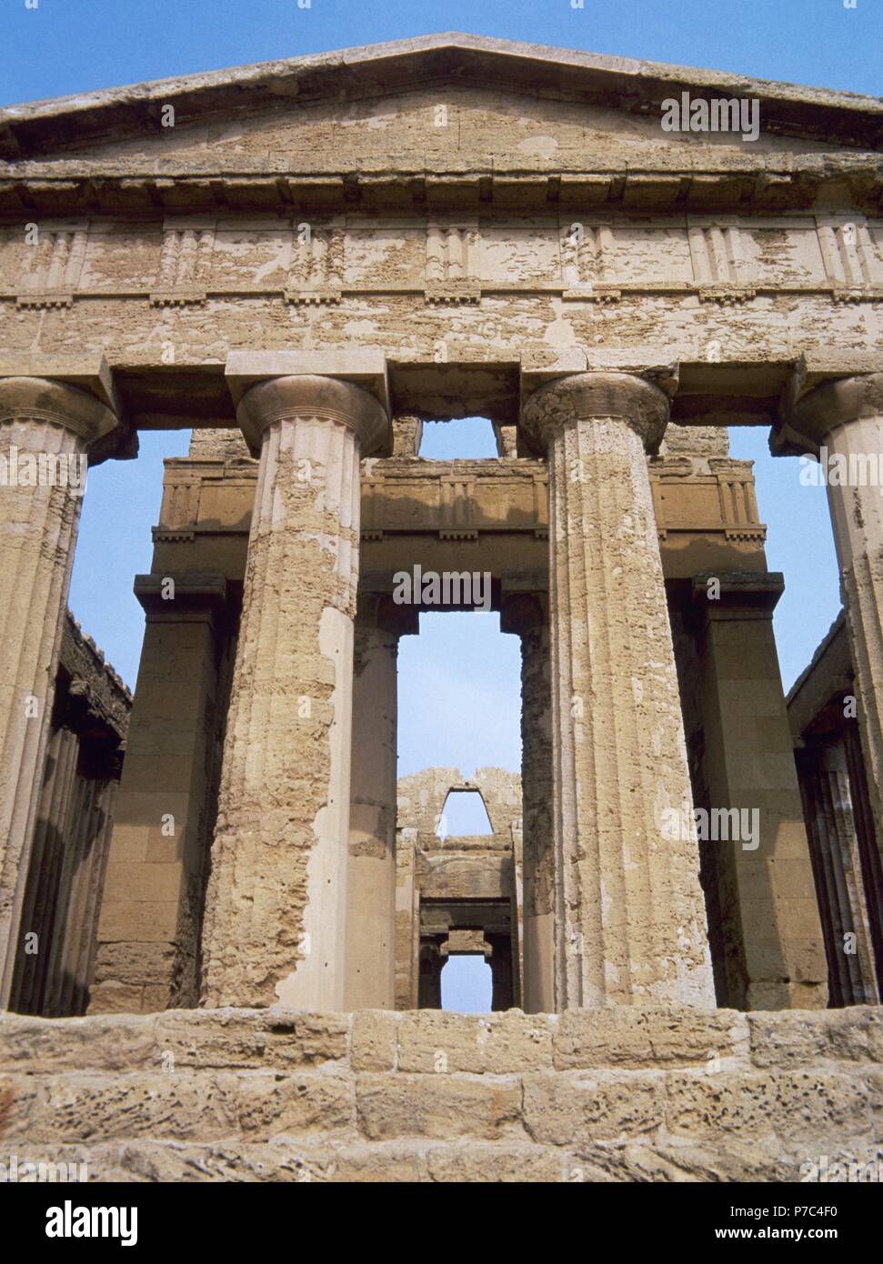 Italy. Sicily. Agrigento. Valley of the Temples. Temple of Concordia, ca.440-430 BC. Doric style. UNESCO World Heritage Site. Stock Photo