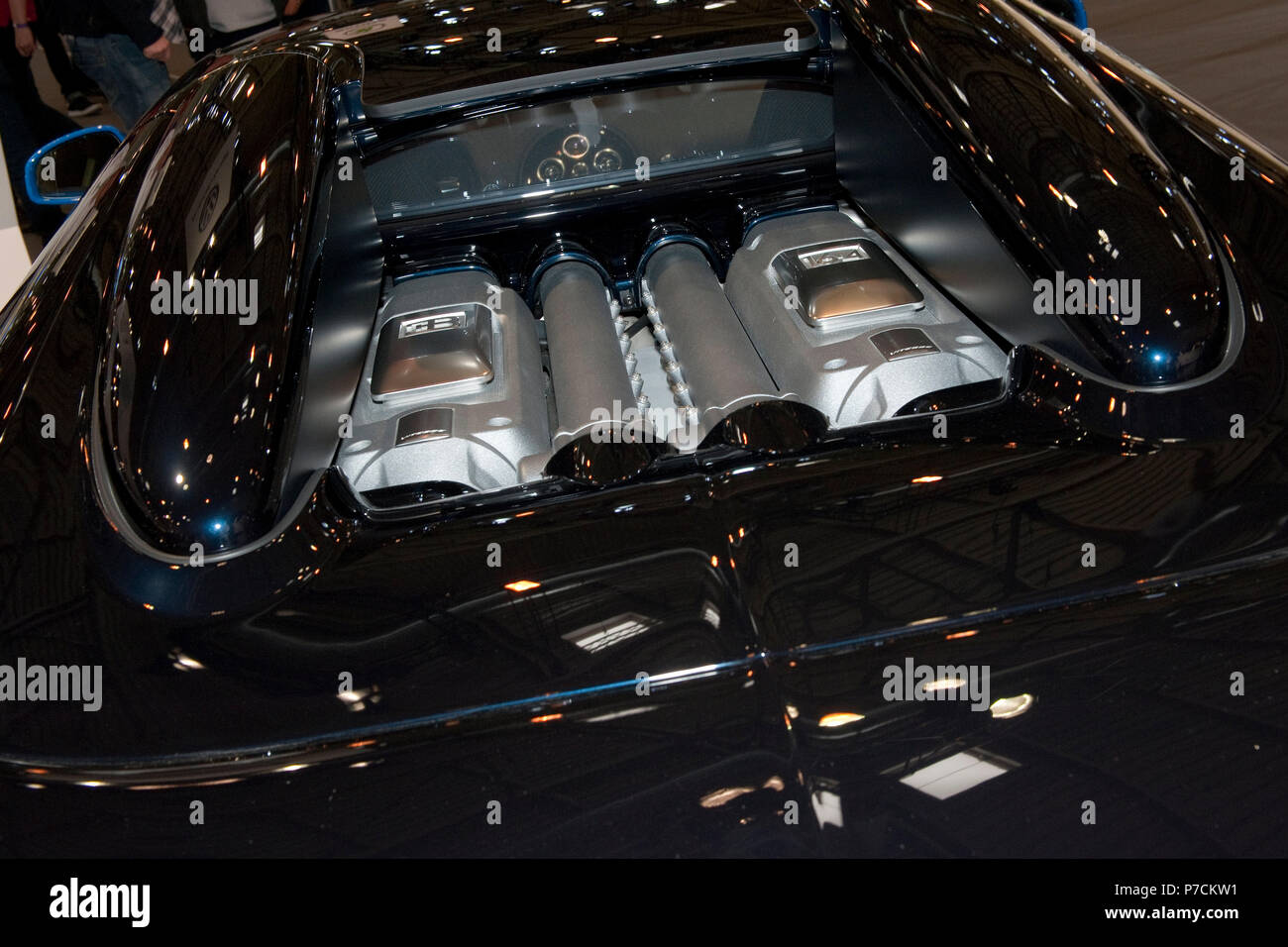 Bugatti Veyron 16.4 Grand Sport Vitesse, 16 cylinder, 1200 HP, supercar  Stock Photo - Alamy